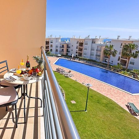 Modern Ocean, Garden & Pool View Condo By Becherish Albufeira Esterno foto