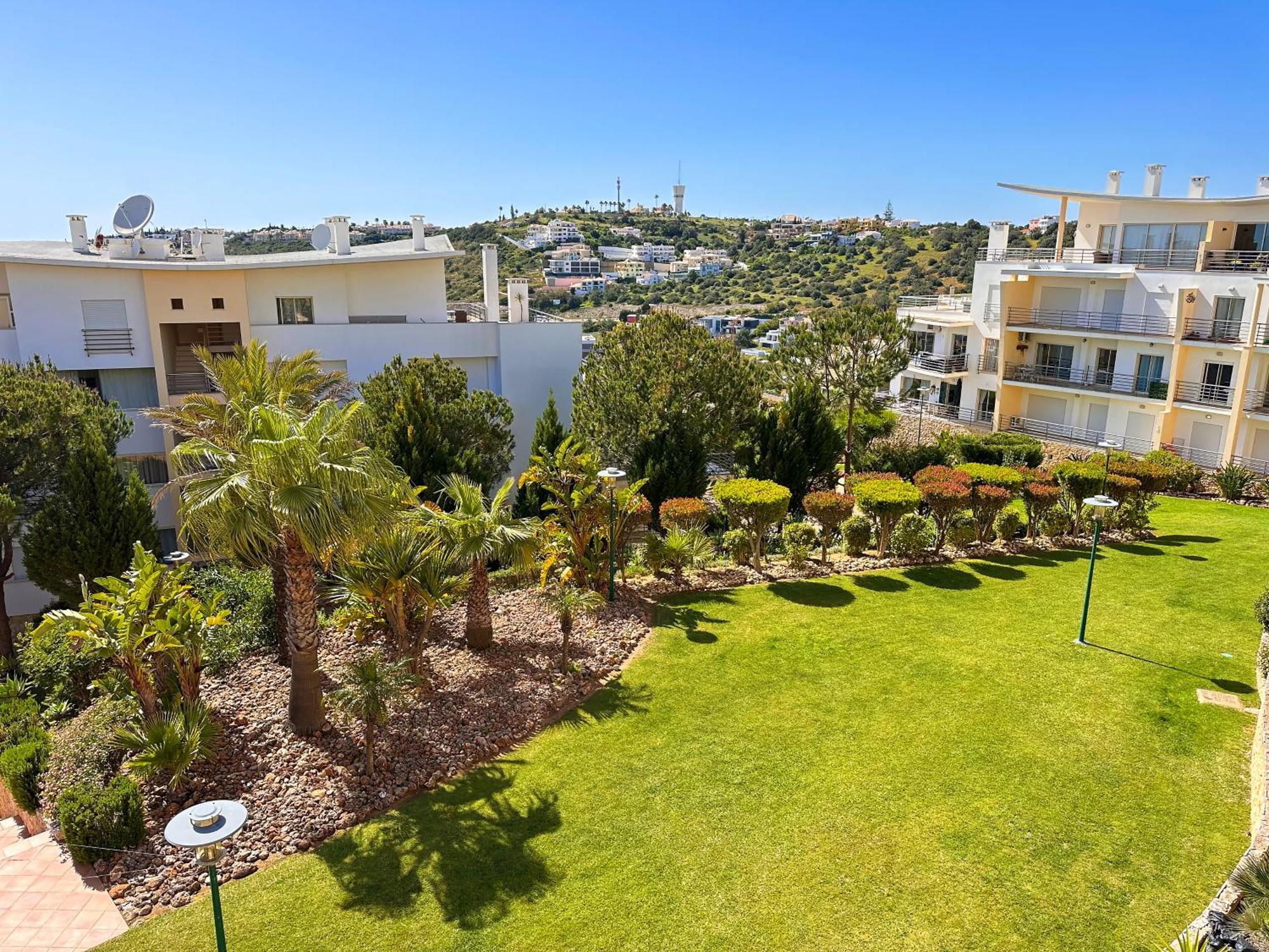 Modern Ocean, Garden & Pool View Condo By Becherish Albufeira Esterno foto