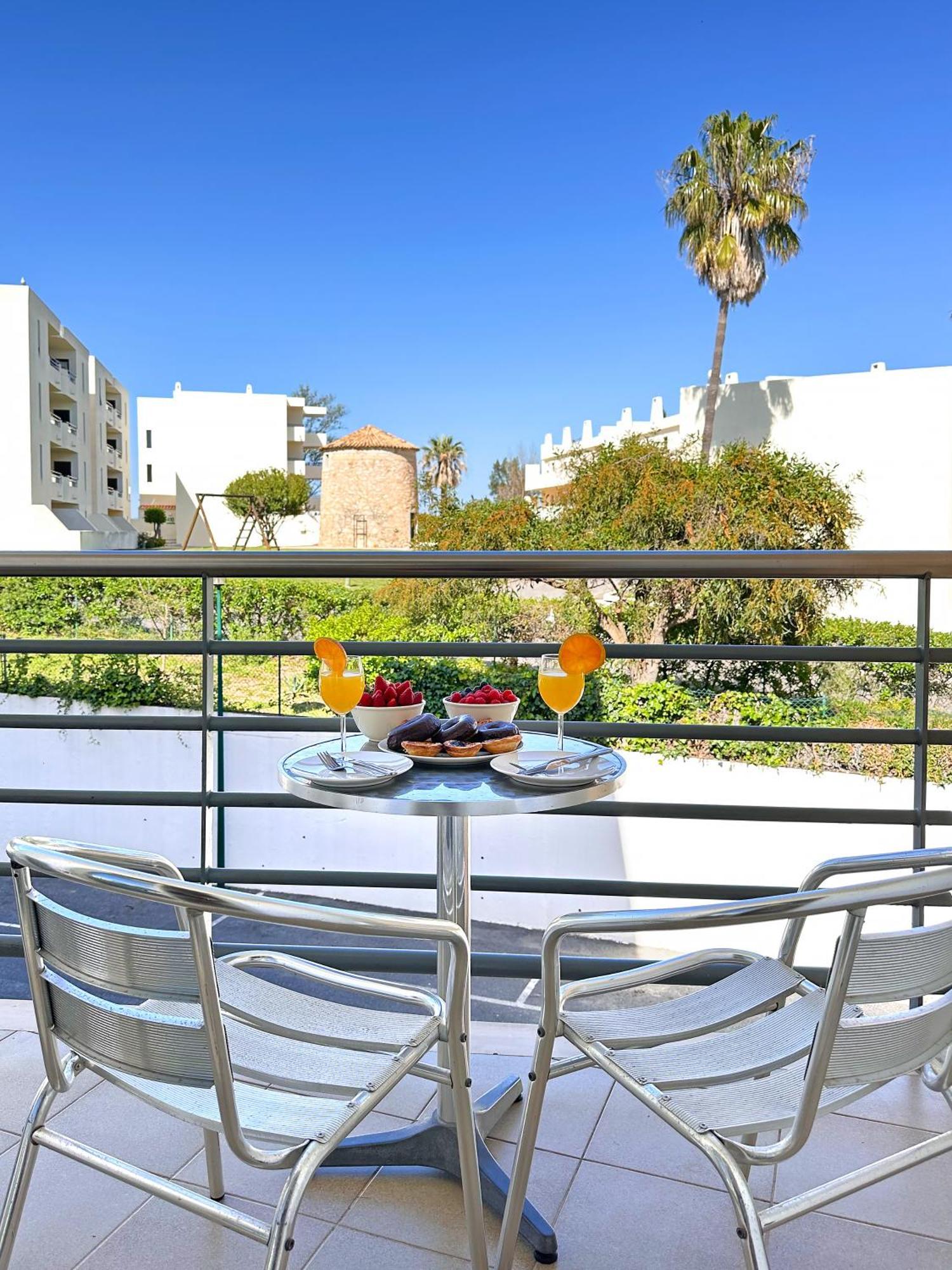 Modern Ocean, Garden & Pool View Condo By Becherish Albufeira Esterno foto