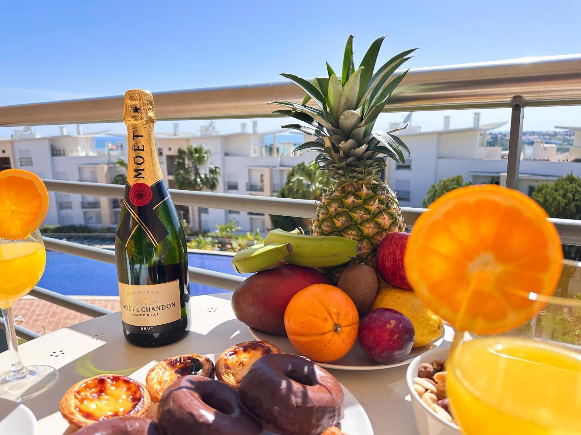 Modern Ocean, Garden & Pool View Condo By Becherish Albufeira Esterno foto