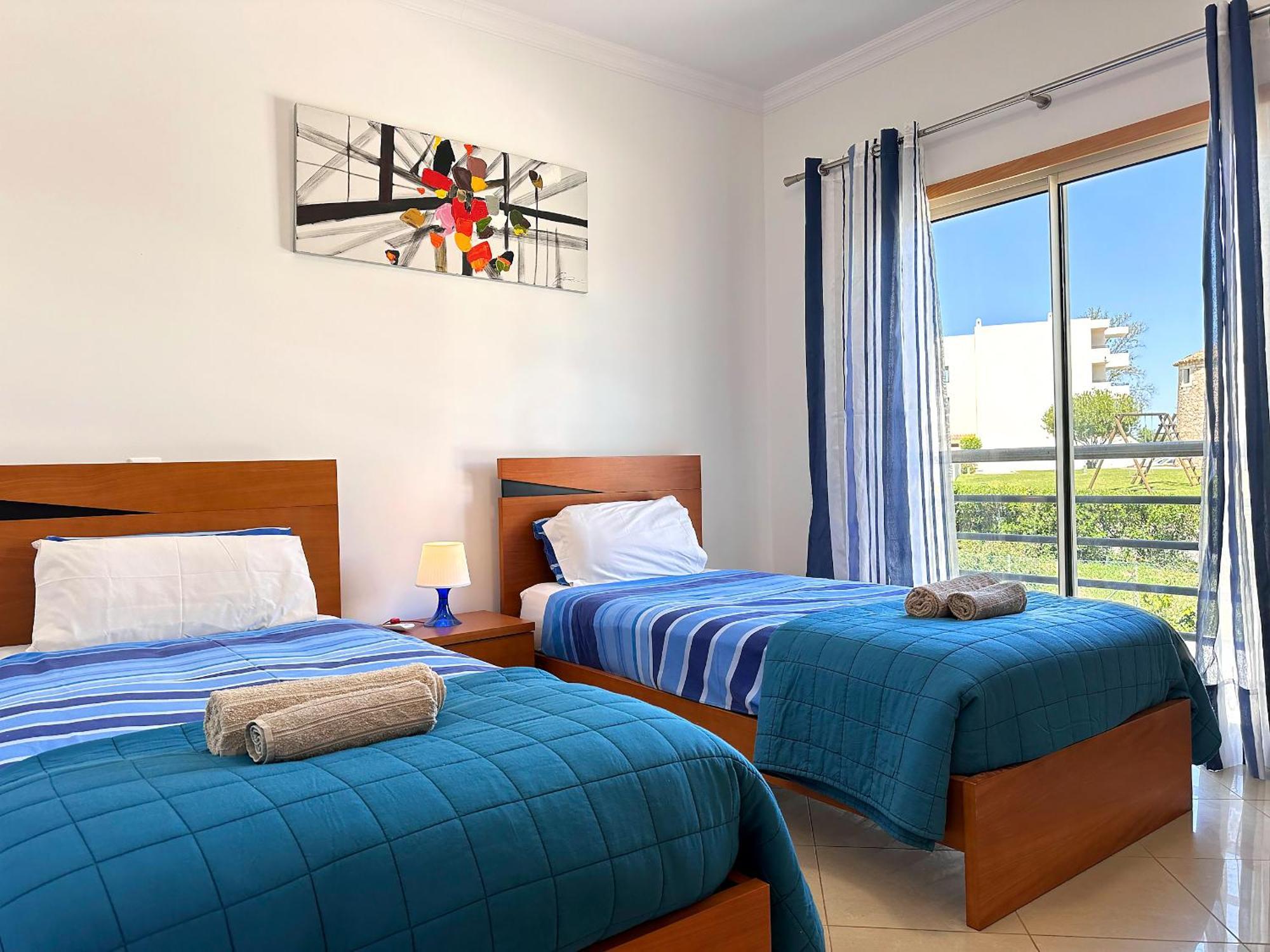 Modern Ocean, Garden & Pool View Condo By Becherish Albufeira Esterno foto
