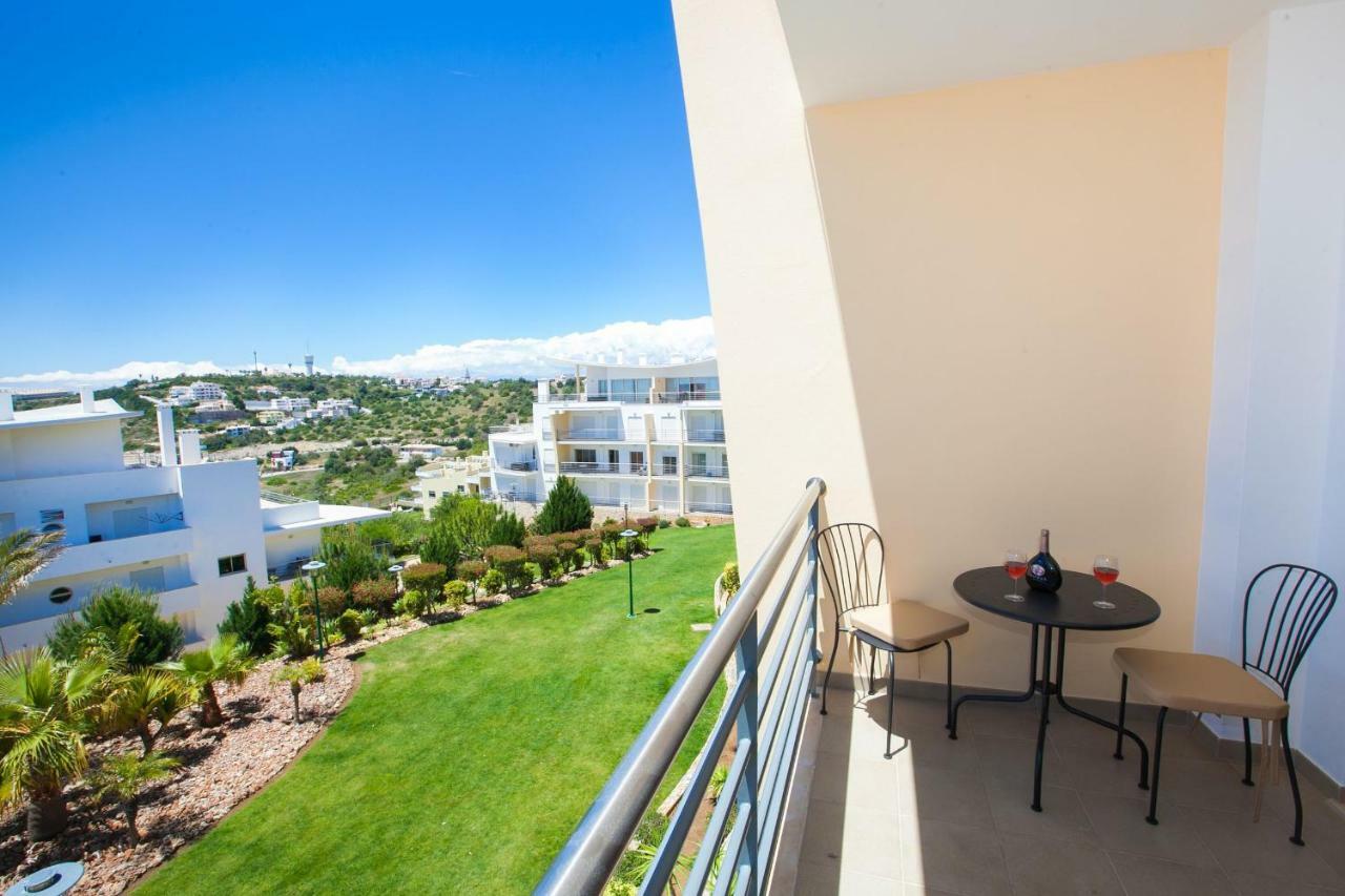 Modern Ocean, Garden & Pool View Condo By Becherish Albufeira Esterno foto